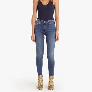 MOTHER Looker in Groovin- 27